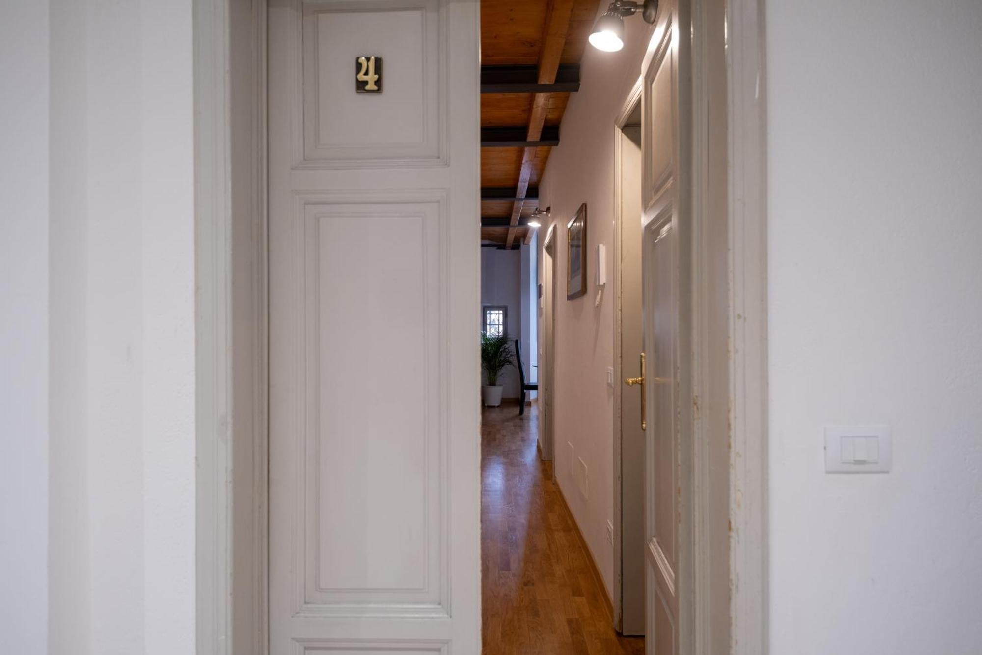 Lungarno Buozzi 7 Apartments Pisa Exterior photo